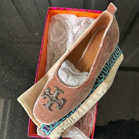 NIB Tory Burch Eleanor Pavé Crystal Velvet Flats - Picture 1 of 8